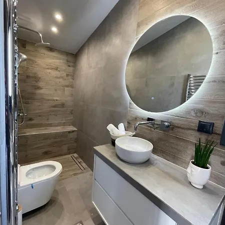 Apartment Breathtaking View Design